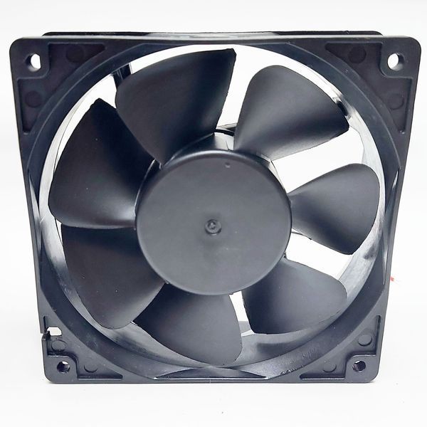 Вентилятор HL 12038S24H 120&times;120&times;38мм, 24В, 0,35А (квадратный) 1735 фото